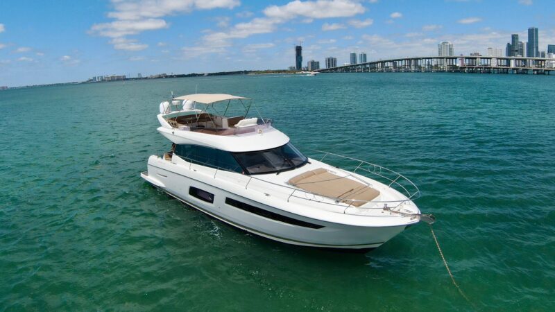 60ft Prestige Yacht available in Miami with 1 jet ski included for one hrs for up to 13 Guest.